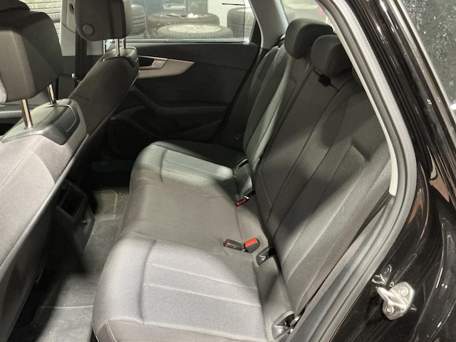 Audi A4 35 TDI Avant S-Tronic