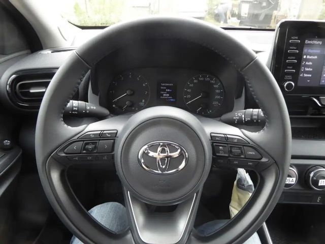 Toyota Yaris City Hybride VVT-i