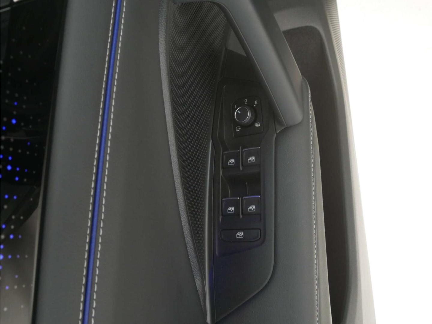 Volkswagen Tiguan 2.0 TDI R-Line Style