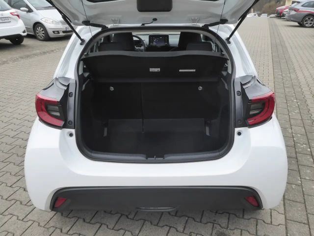 Toyota Yaris Club Comfort Hybride