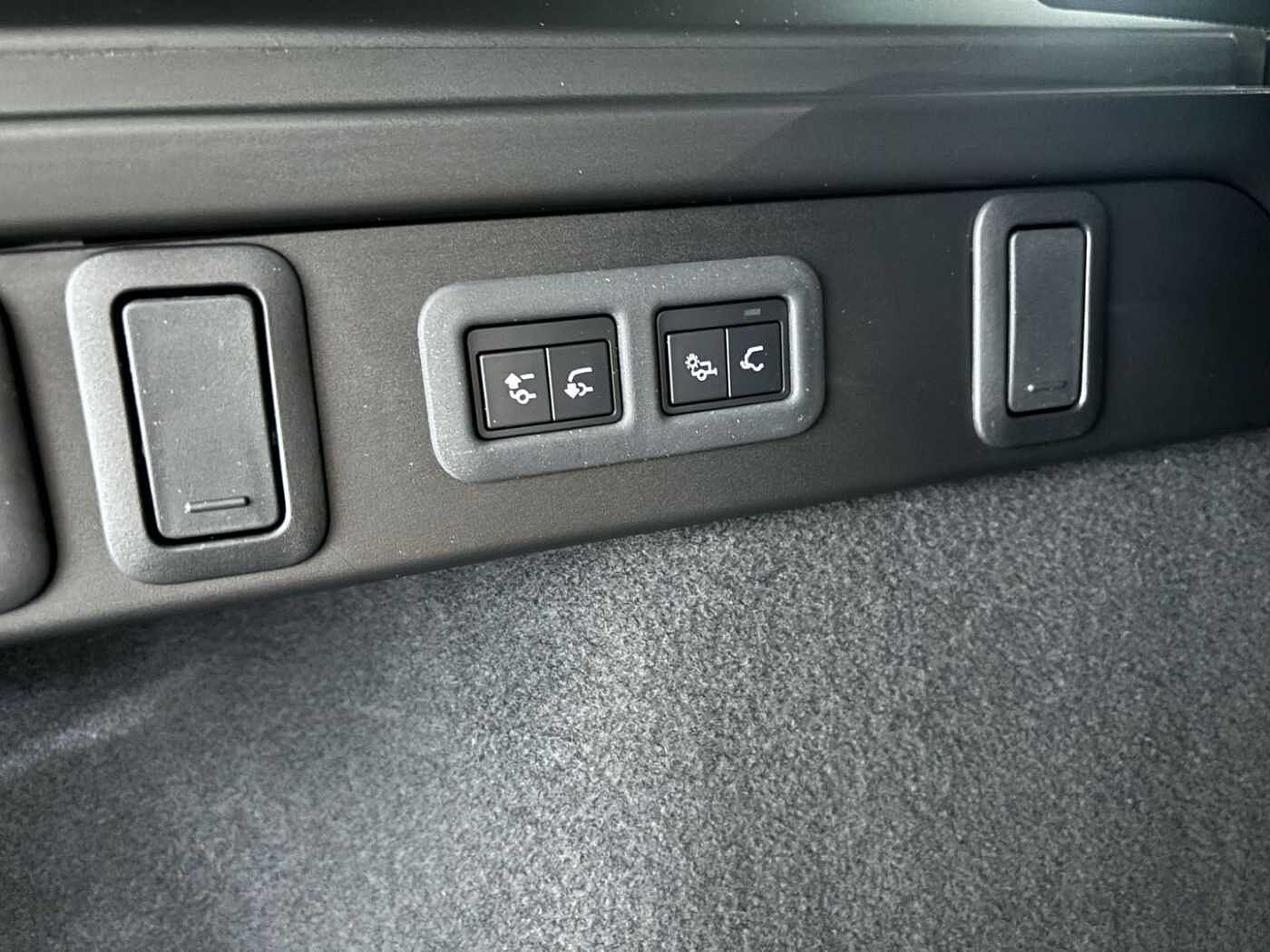 Land Rover Range Rover Velar Dynamic SE