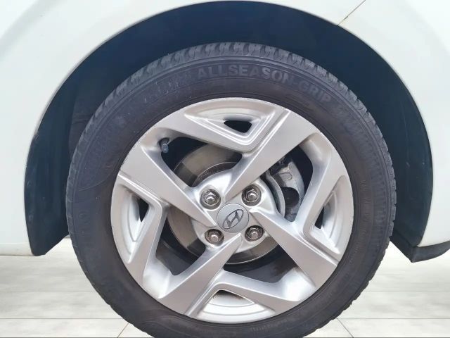 Hyundai i10 / Allwetter / Isofix / Andoid & Apple