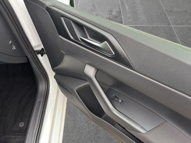 Volkswagen Polo 1,0 / 80 PS / PDC / SH / LED