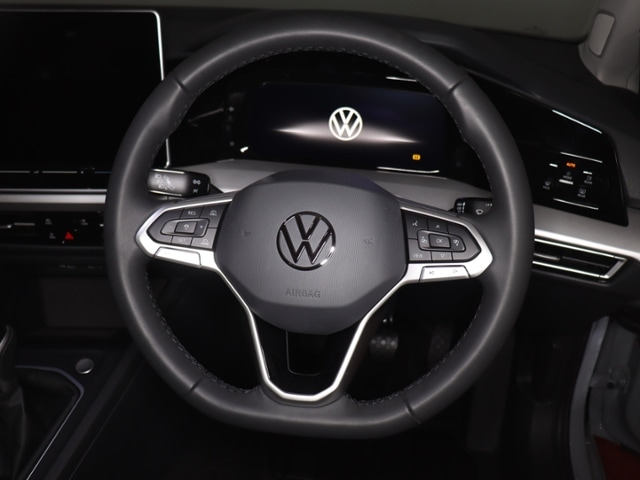 Volkswagen Golf 1.5TSI Rechtslenker 289,-ohne Anzahlung Navi ACC Kamera