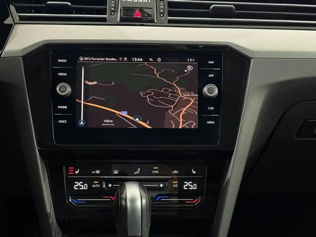 Volkswagen Passat 2.0 TDI Business DSG Variant