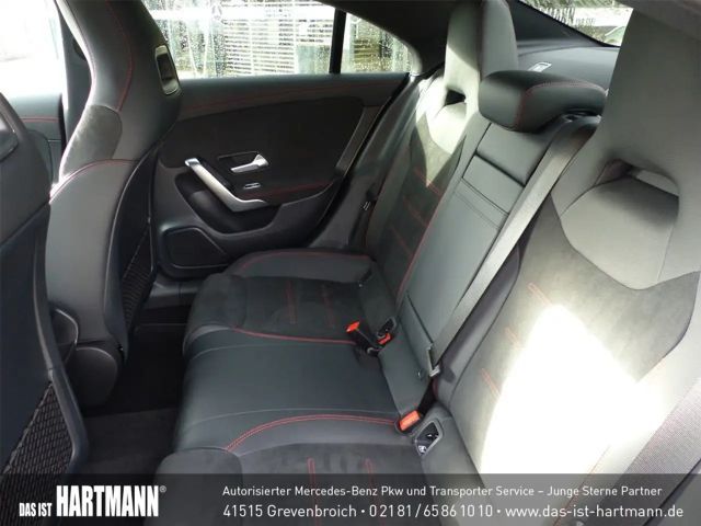 Mercedes-Benz CLA 180 AMG Line Coupé