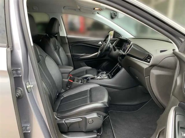 Opel Grandland X 1.6 Turbo Hybrid Ultimate