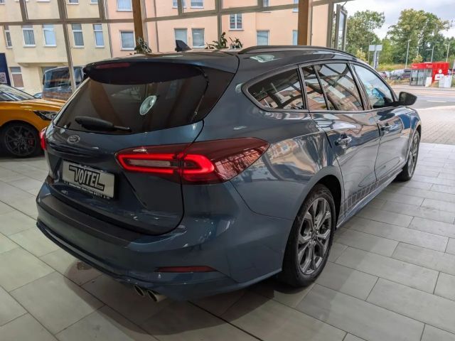 Ford Focus EcoBoost ST Line Wagon