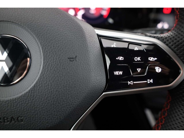 Volkswagen Golf 2.0 TSI