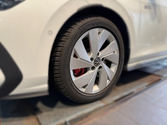 Volkswagen Golf 2.0 TSI Golf VIII IQ.Drive