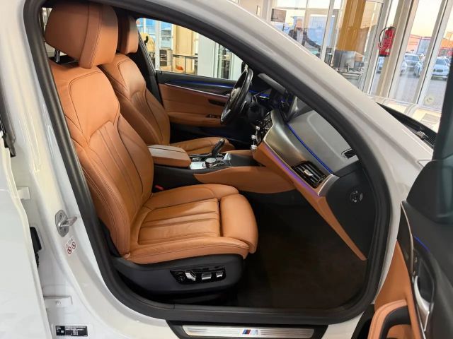 BMW 520 520d M-Sport xDrive