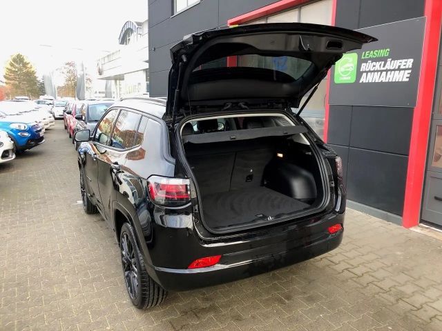 Jeep Compass Altitude