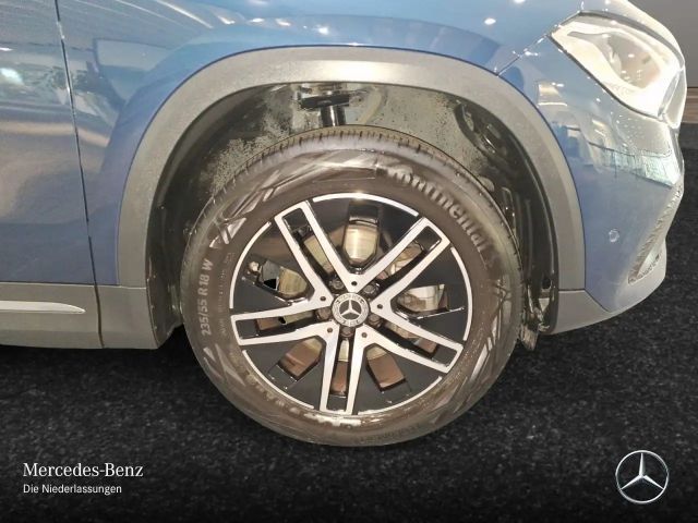 Mercedes-Benz GLA 200 Progressive