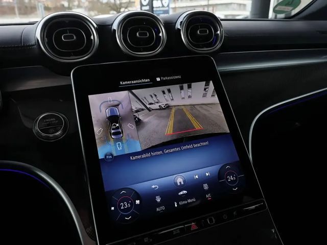 Mercedes-Benz C 200 AMG Line Sedan