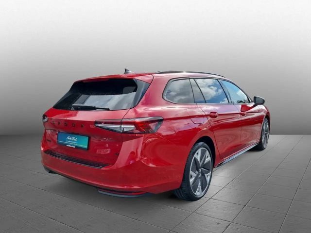 Skoda Superb 1.5 TSI Combi Sportline iV