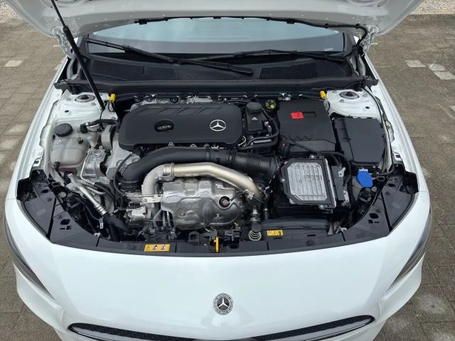 Mercedes-Benz A 220 4MATIC Progressive