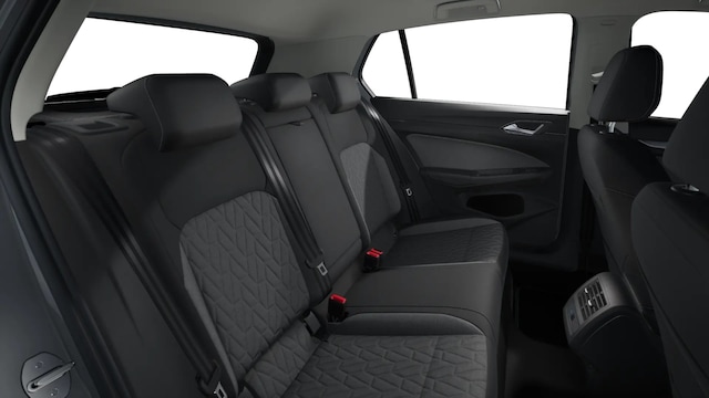 Volkswagen Golf 1.5 eTSI DSG Golf VIII Life