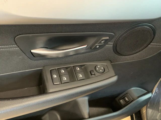 BMW 220 220d Advantage pakket