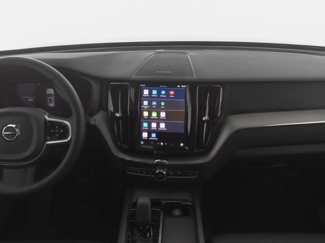 Volvo XC60 AWD Dark Plus