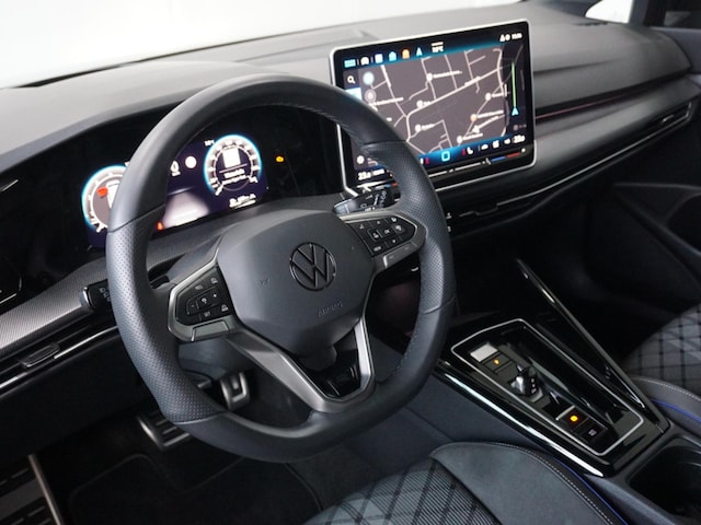 Volkswagen Golf 1.5 eTSI DSG R-Line Variant