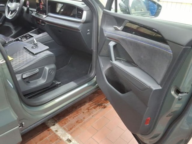 Volkswagen Tayron 4Motion DSG R-Line