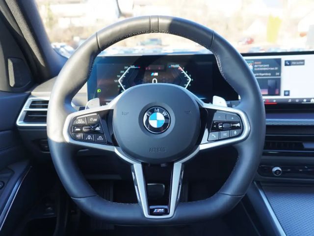 BMW 330 330i M-Sport Touring xDrive