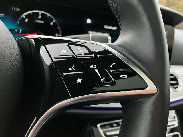 Mercedes-Benz E 220 AMG Line E 220 d Estate