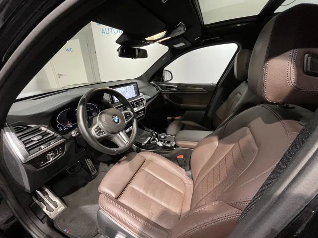 BMW X3 40d HUD/Laserlicht/Pano/Sitzbelüftung