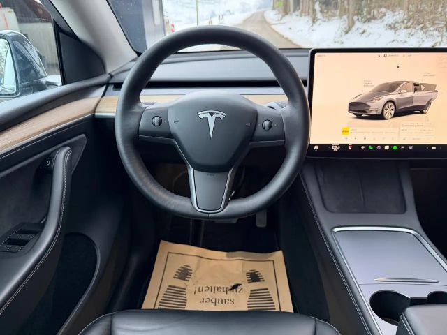 Tesla Model Y AWD Dual Motor Long Range