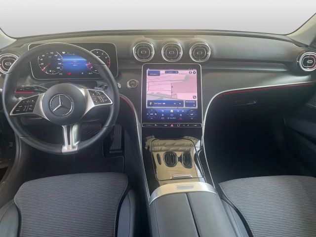 Mercedes-Benz C 180 AVANTGARDE Sedan