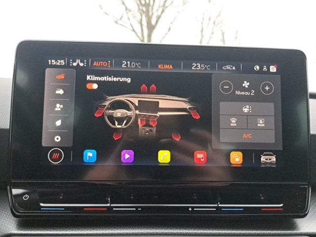 Seat Leon 2.0 TDI DSG Sportstourer Style