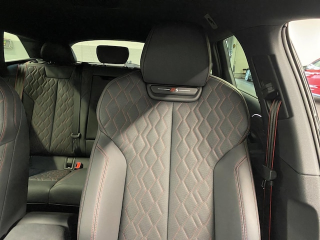 Audi A6 e-tron Avant Quattro