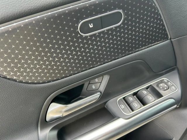 Mercedes-Benz GLA 200 Progressive