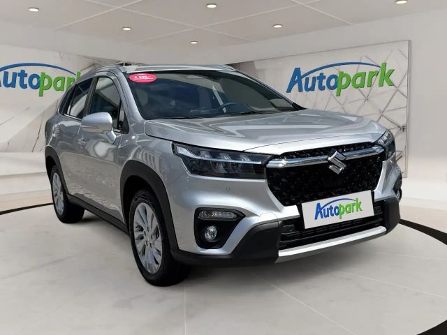 Suzuki S-Cross AllGrip Hybrid