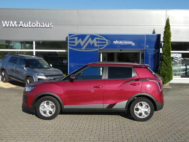 SsangYong Tivoli 2WD Quartz