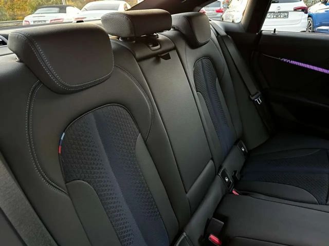 BMW 218 218d Coupé Sedan