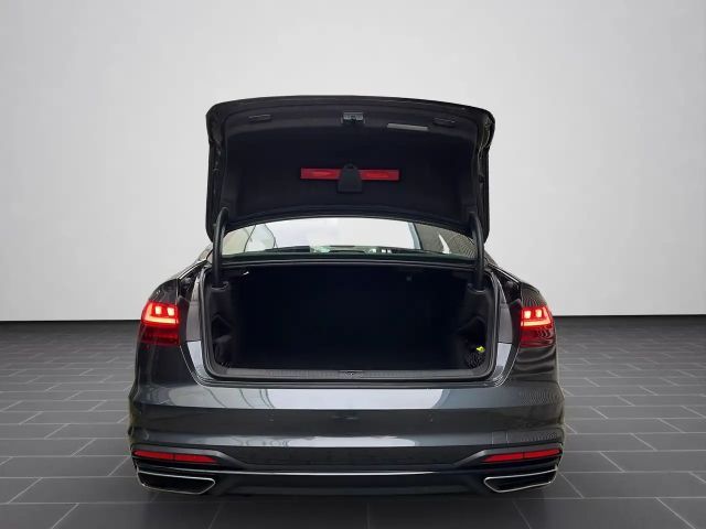 Audi A4 40 TDI Quattro Sedan