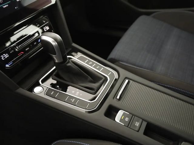 Volkswagen Passat GTE