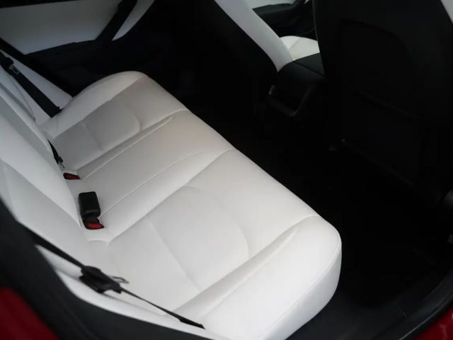 Tesla Model 3 AWD Long Range