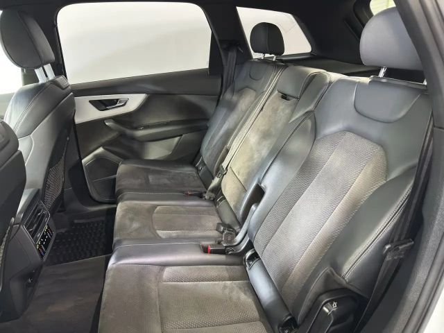 Audi Q7 45 TDI Quattro S-Line