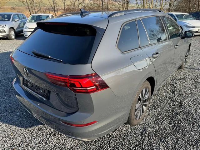 Volkswagen Golf 1.5 TSI Golf VIII