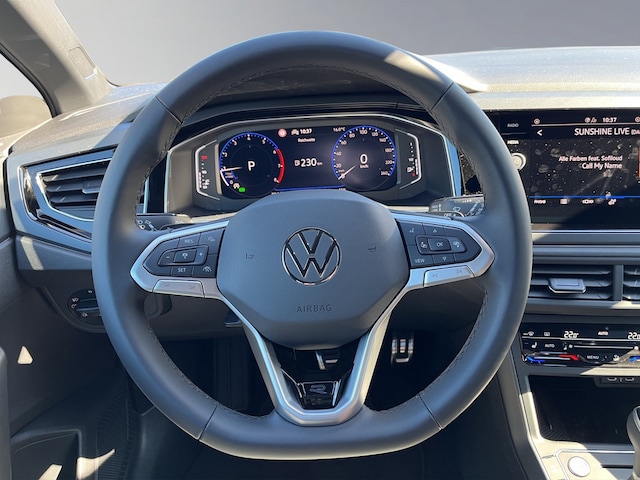 Volkswagen Taigo 1.5 TSI DSG R-Line