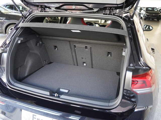 Volkswagen Golf GTI Style