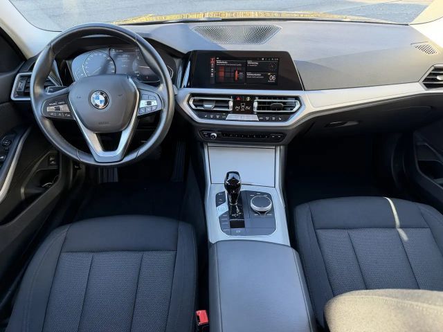 BMW 318 318i Touring