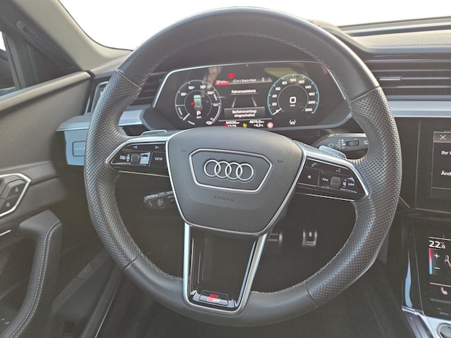 Audi Q8 e-tron 55 Quattro S-Line