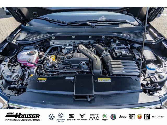 Volkswagen T-Roc 1.5 TSI DSG IQ.Drive R-Line