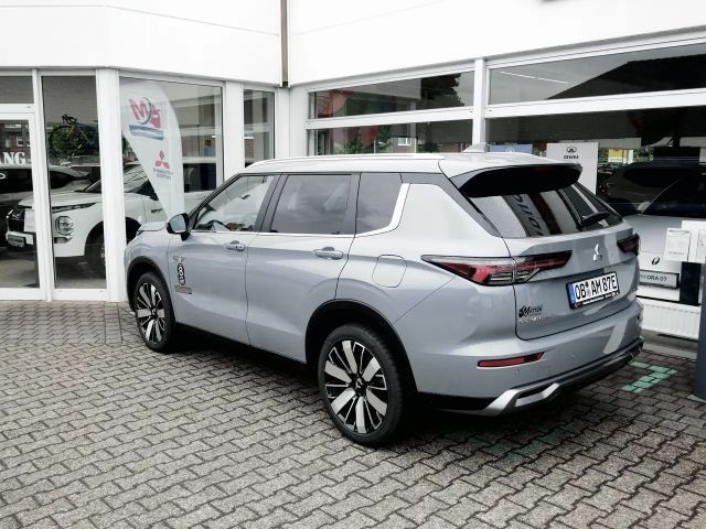 Mitsubishi Outlander 4WD PHEV