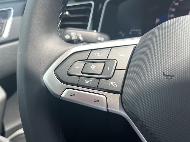 Volkswagen Taigo 1.0 TSI DSG R-Line