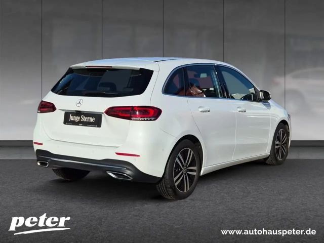 Mercedes-Benz B 200 Progressive