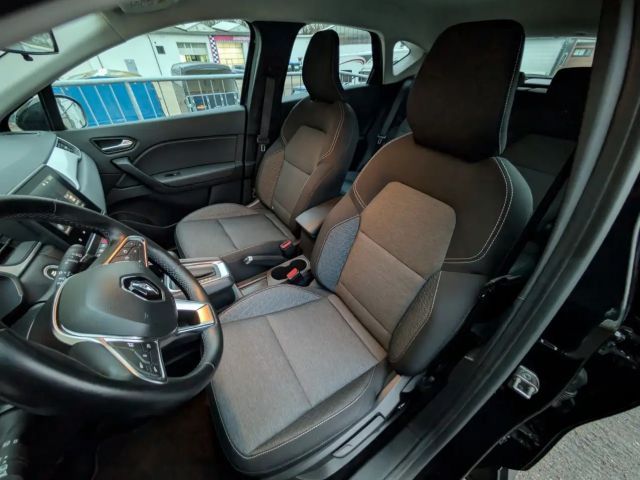 Renault Captur EDC Evolution Hybrid